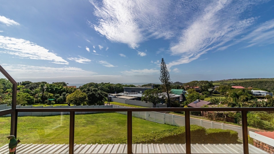 4 Bedroom Property for Sale in Cintsa East Eastern Cape